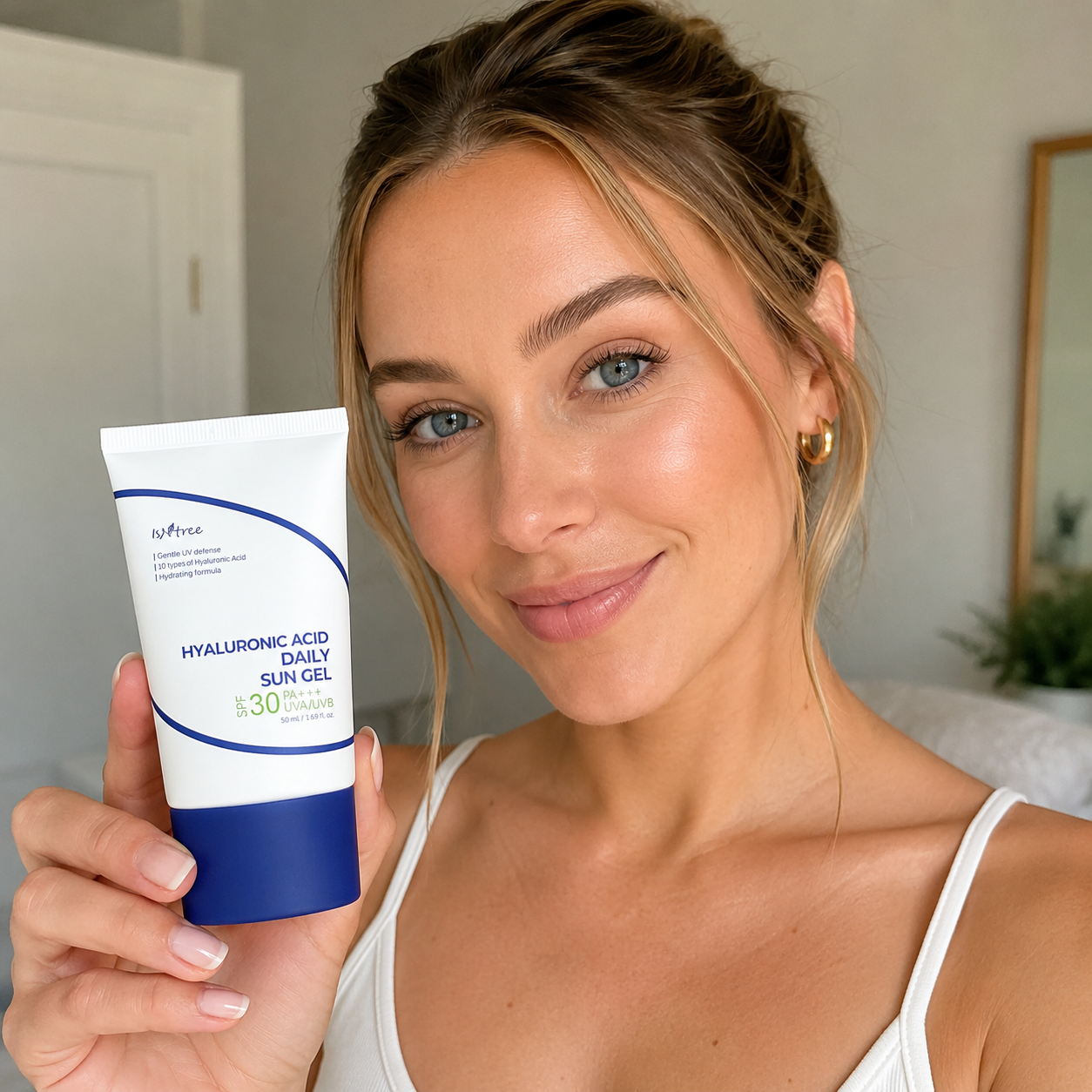 Éssora Isntree Hyaluronic Acid Daily Sun Gel