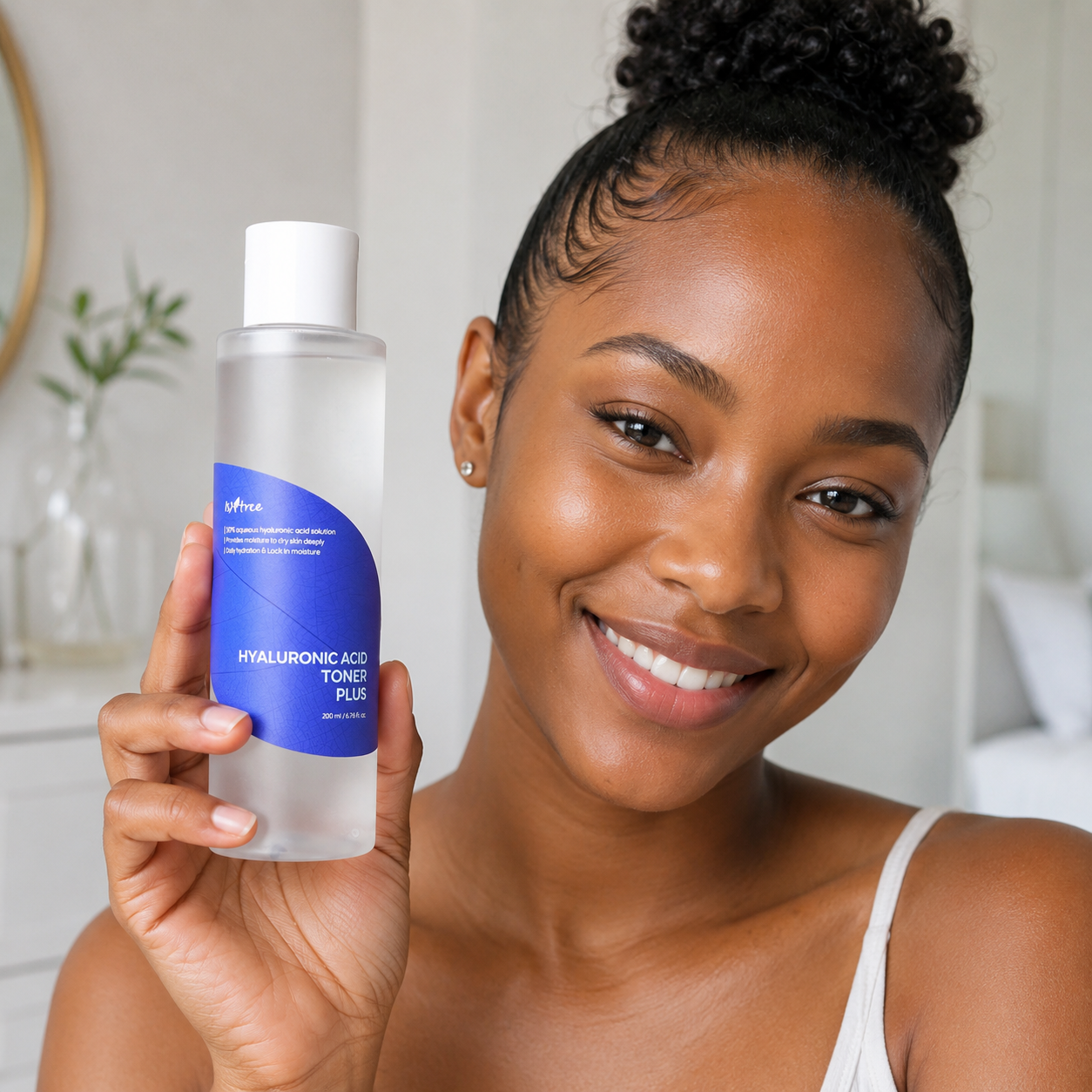Éssora Isntree Hyaluronic Acid Toner