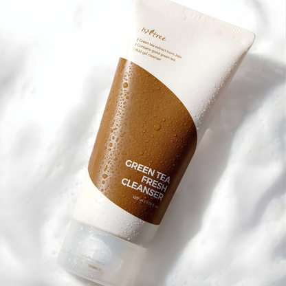 Éssora Isntree Green Tea Cleanser